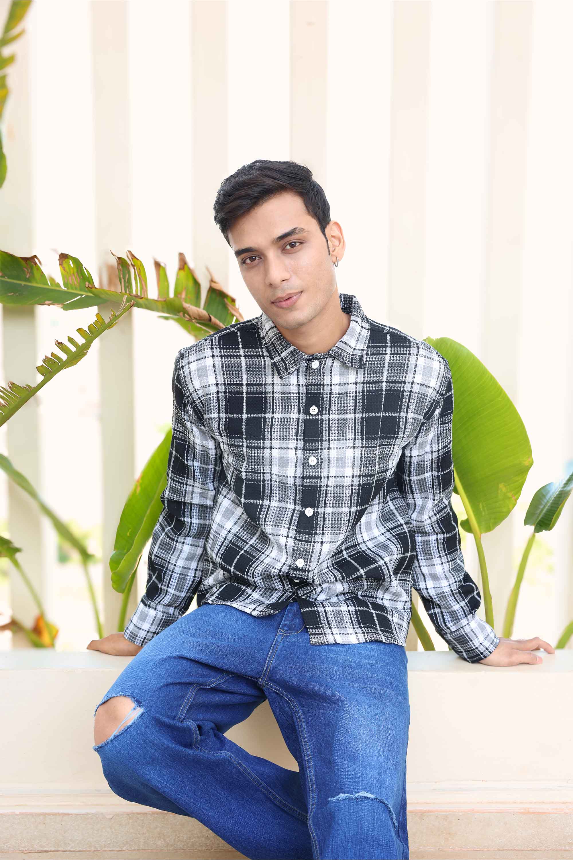 Black Waffle Checks Regular Fit Full Sleeves Shirt