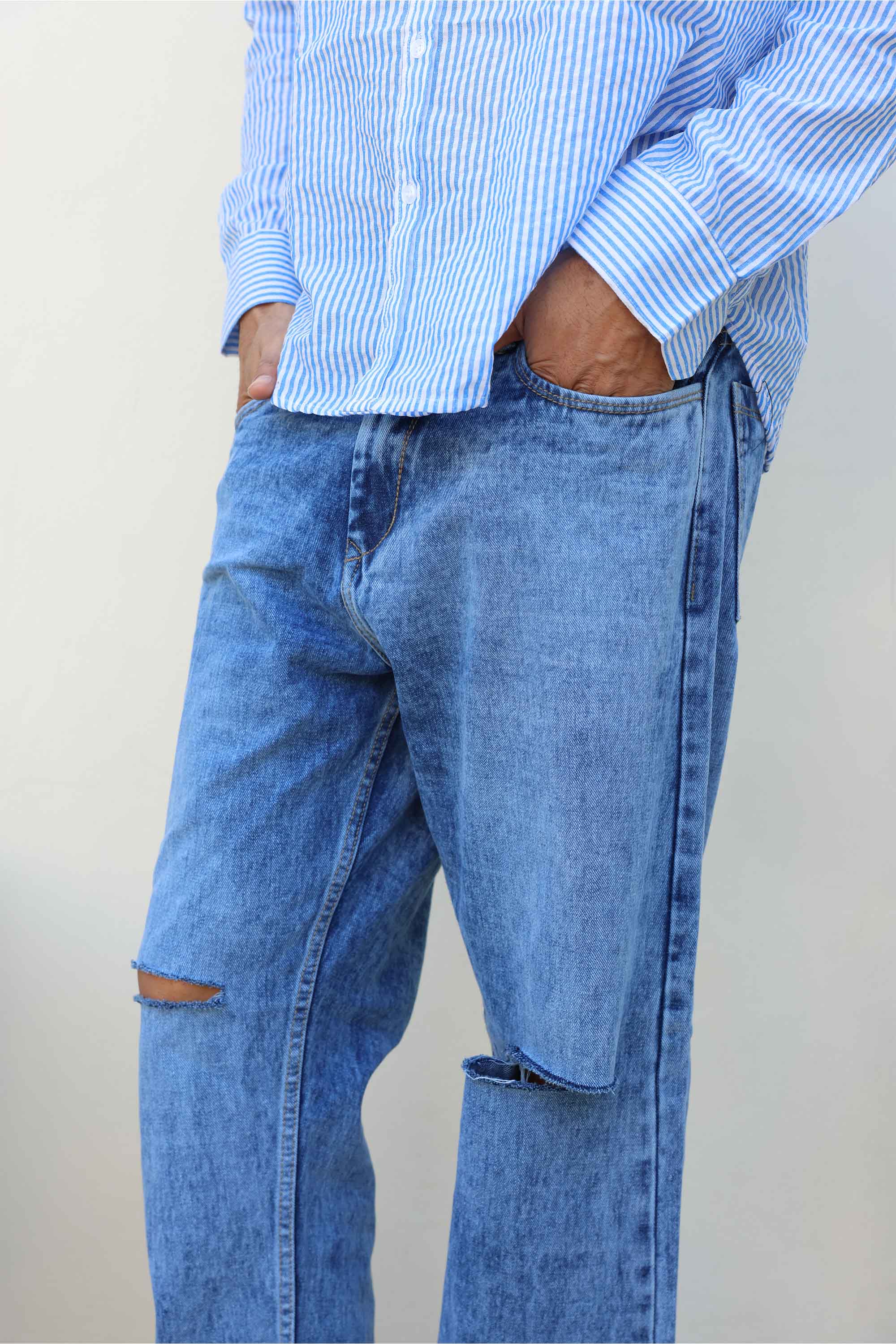 Blue Light Distressed Men's Wide Jeans