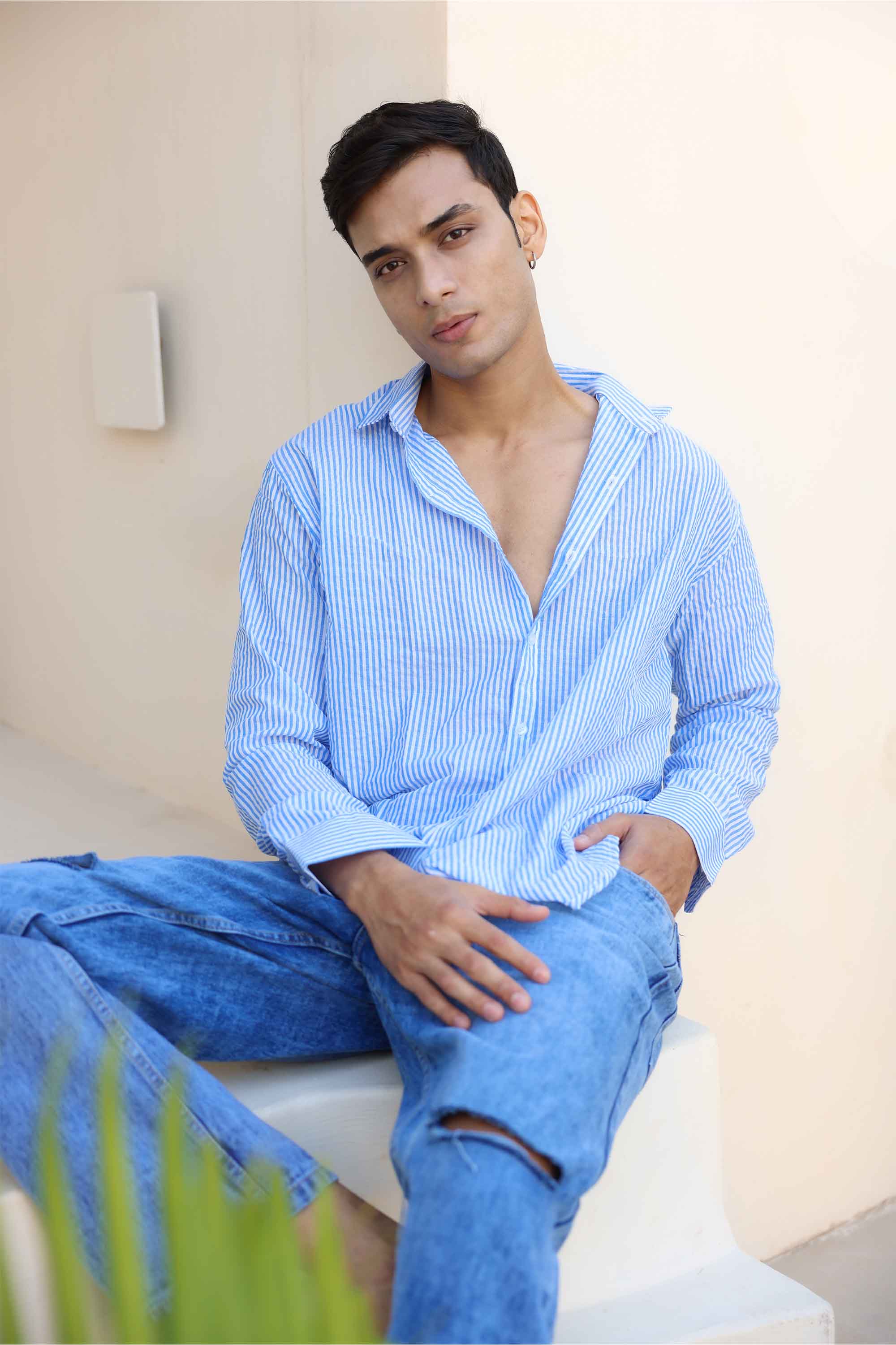 Blue and White Regular fit Striped Full Sleeves Shirt